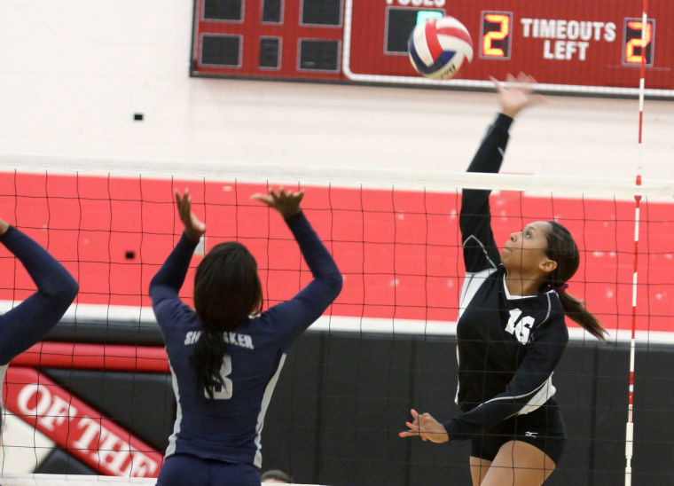 Volleyball: Harker Heights v. Shoemaker